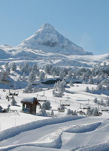 Gites Communaux A Lourdios Экстерьер фото